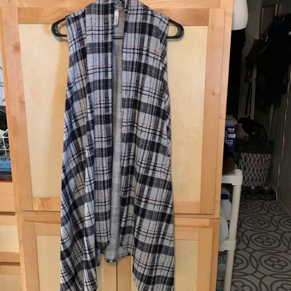 Celeste cover up vest. Size Large